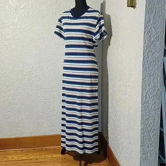 Treasure & Bond Vented Back Maxi Dress from Nordstrom. - Picture 1 of 5